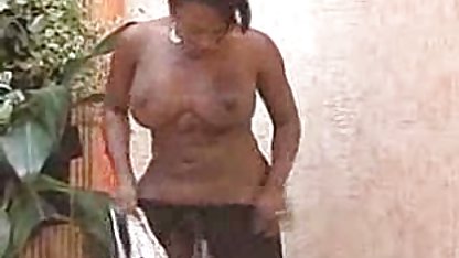 Busty بانوی گرم را دوست دارد بزرگ سیاه و دانلود فیلم سکسی کوتاه مدت سفید دیک